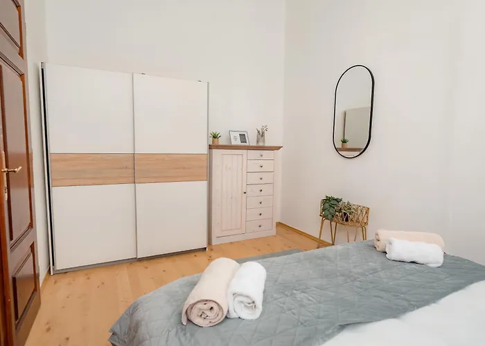 Vratislavský Dům * Třeboň